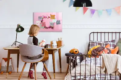 Magnetisk tavla med penna hjärtmotiv med blommor