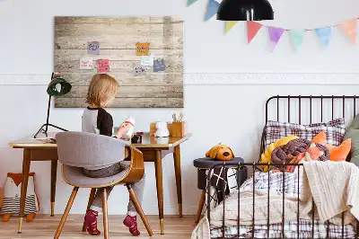Magnetisk tavla med penna av trä