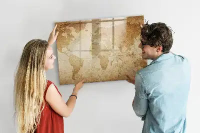 Magnetisk rittavla med motiv av en vintage världskarta