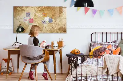 Magnetisk rittavla med motiv av en vintage världskarta