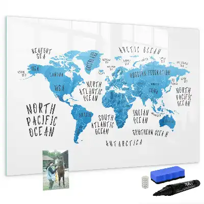 Magnetisk tavla med penna blå karta över jorden