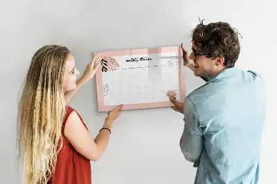 Magnetisk planerare med blommor och penna