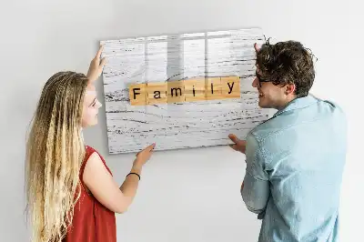 Magnetisk tavla med penna familjemotiv
