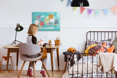 Magnetisk rittavla med motiv av världskarta och djur