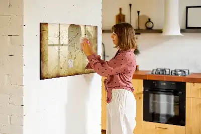 Gammal världskarta magnetisk tavla med penna
