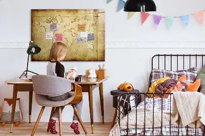 Gammal världskarta magnetisk tavla med penna