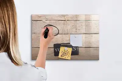 Magnetisk tavla med penna med texten Du klarar det