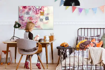 Magnetisk tavla med penna motiv med vårblommor