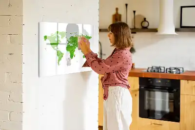 Magnetisk tavla med penna karta med motiv av grönt gräs