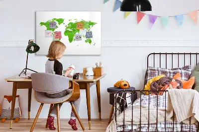 Magnetisk tavla med penna karta med motiv av grönt gräs