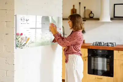 Magnetisk tavla med penna plats för recept