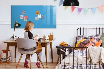 Magnetisk tavla med penna ljusblå