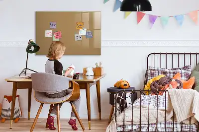 Magnetisk tavla med penna i mörkbeige