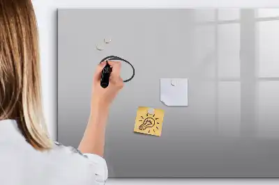 Magnetisk tavla med penna ljusgrå