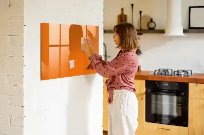 Magnetisk tavla med penna orange