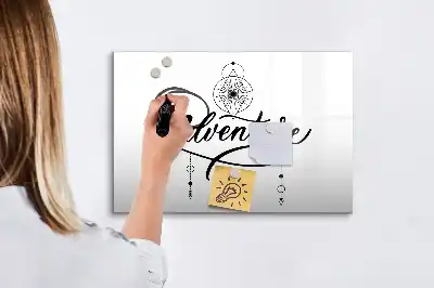 Magnetisk tavla med penna äventyrsmotiv