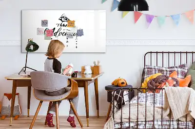 Magnetisk tavla med penna äventyrstema