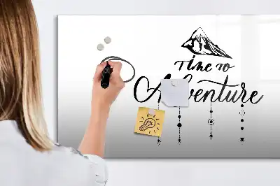 Magnetisk tavla med penna äventyrstema