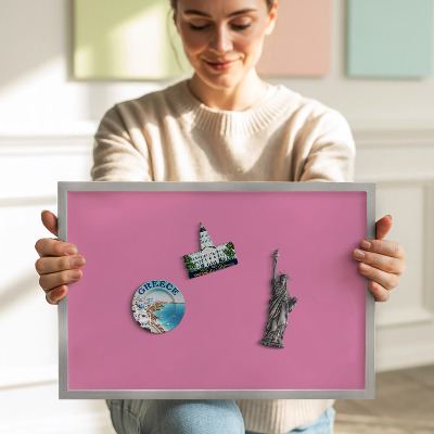 Magnetisk tavla med silverram Färg rosa