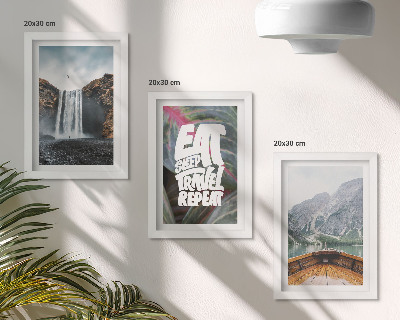 Posterpaket Vattenfall berg resa natur båt och vegetation