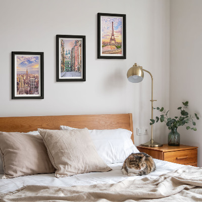 Posterpaket Utsikt över städerna New York, Paris och Warszawa i skymningen