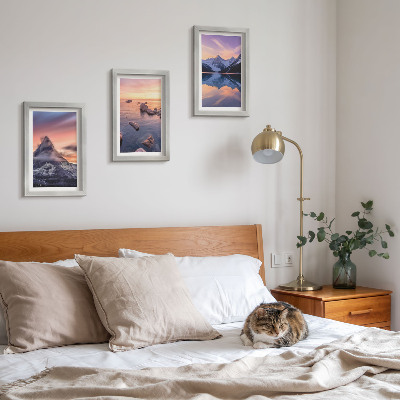 Triptyk tavla med ram Landskap med berg, sjöar och solnedgångar