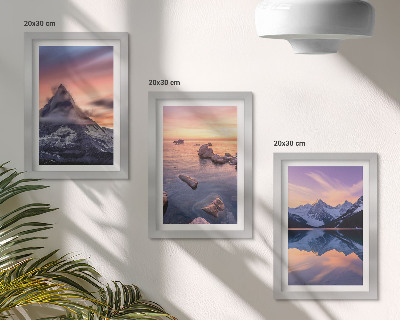 Triptyk tavla med ram Landskap med berg, sjöar och solnedgångar