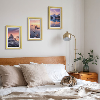 Triptyk tavla med ram Landskap med berg, sjöar och solnedgångar