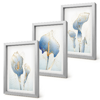 Triptyk tavla med ram Fina blå blommor mot en ljus bakgrund