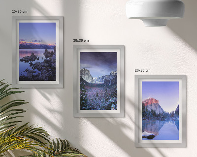 Posterpaket Bergslandskap i skymningen, utsikt över vattnet