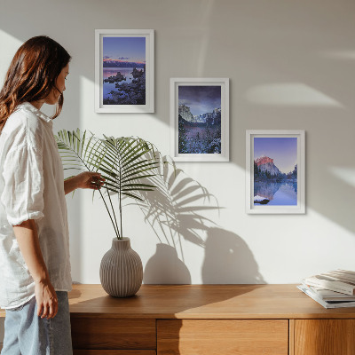 Posterpaket Bergslandskap i skymningen, utsikt över vattnet