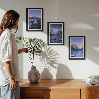 Posterpaket Bergslandskap i skymningen, utsikt över vattnet