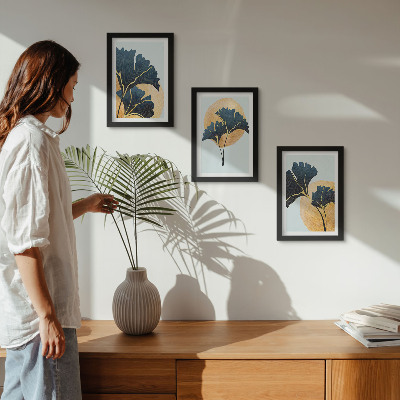 Posterpaket Estetiska ginkgoblad på en ljus bakgrund