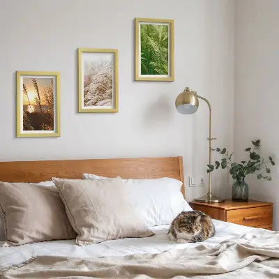 Triptyk tavla med ram med motiv av färgglatt naturgräs