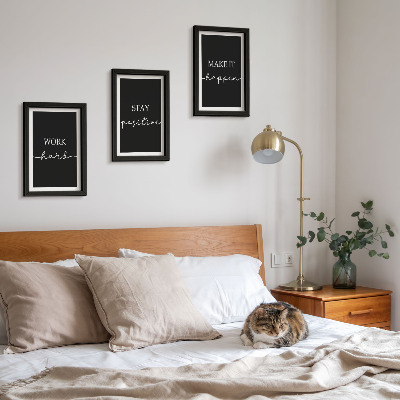 Triptyk tavla med ram Eleganta motiverande slagord på svart bakgrund