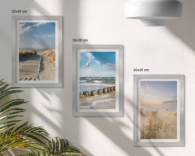 Posterpaket Strand med sand, vågor, himmel och fåglar i flykt