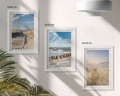 Posterpaket Strand med sand, vågor, himmel och fåglar i flykt