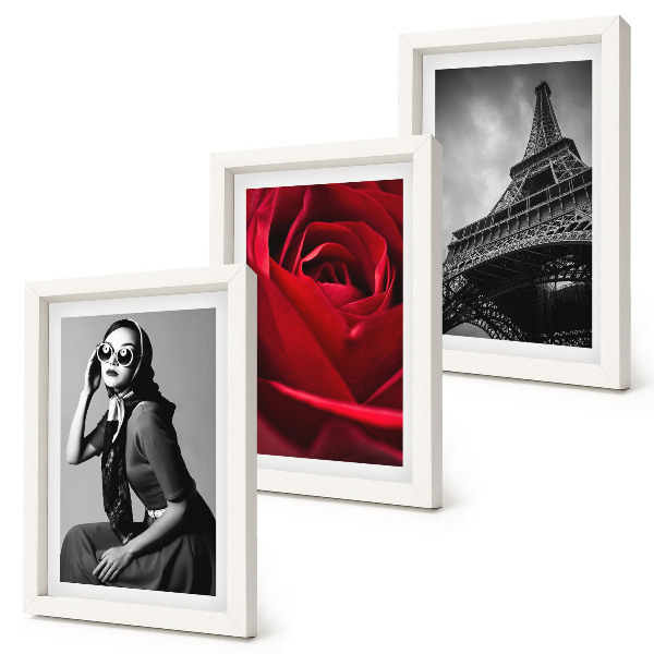 Posterpaket Parisisk kvinna med rosa glasögon och Eiffeltornet