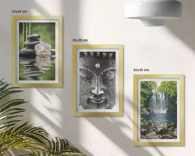 Triptyk med ram tavla med motiv av stenar, vatten och Buddha som symboliserar naturens harmoni