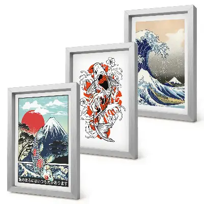 Triptyk med ram tavlor med motiv av fiskberg och den stora vågen utanför Kanagawa i japansk stil