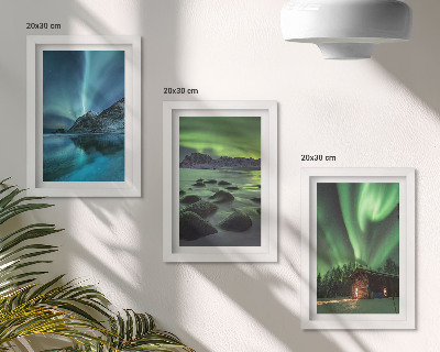 Triptyk tavla med ram Vinterlandskap med norrsken över bergen