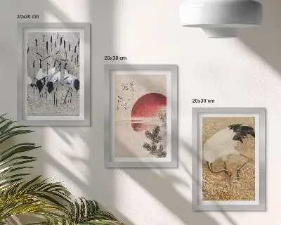 Tavelvägg med tre tavlor japanska tranor i japandi-stil