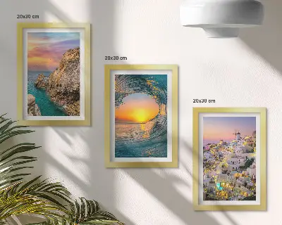 Triptyk med ram utsikt över hav, vågor och vita hus på Santorini i Grekland