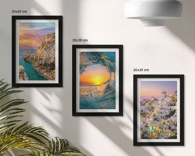 Triptyk tavla med ram Utsikt över havet, vågorna och vita husen på Santorini, Grekland