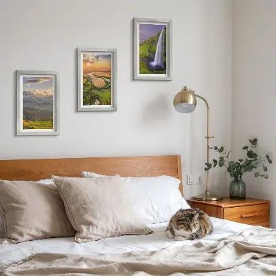 Posterpaket med motiv av bergsflod och vattenfall i naturen
