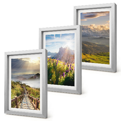 Posterpaket Berglandskap med blommor, himmel och stig