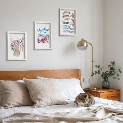 Triptyk med ram motiv med hjort, blommor, julbil och fjädrar