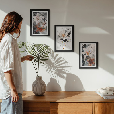 Posterpaket Blommor på marmorbakgrund i nyanser av vitt och svart