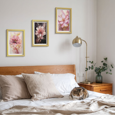 Triptyk tavla med ram Blommiga kompositioner i nyanser av rosa och vitt
