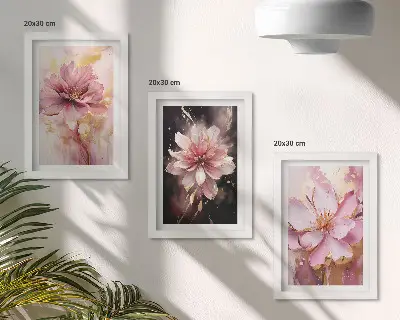 Triptyk med ram blommiga kompositioner i rosa och vita nyanser
